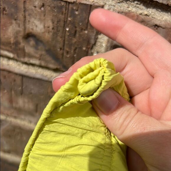 Spyder Women’s Bright Neon Yellow Green Skirt with Shorts Skort Sport Active L - Picture 8 of 16